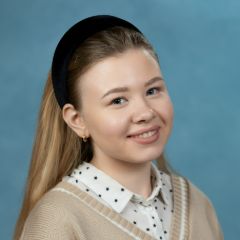 Лапшина Арина
